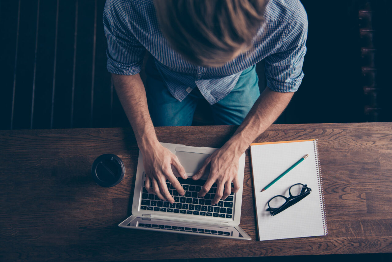 [連載] 英語フレーズ 第47回 "Put out feelers"