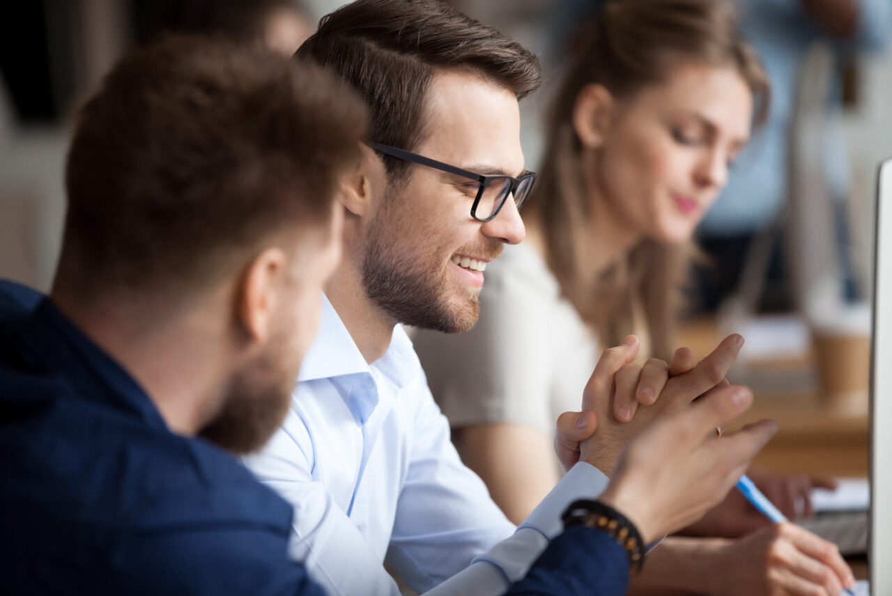 [連載] 英語フレーズ 第33回 "Measure up"