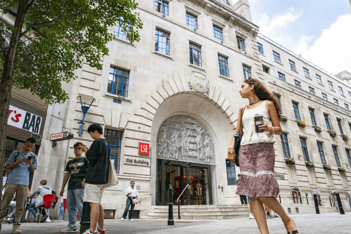 ロンドン・スクール・オブ・エコノミクス・アンド・ポリティカル・サイエンス（ロンドン大学）（LSE）