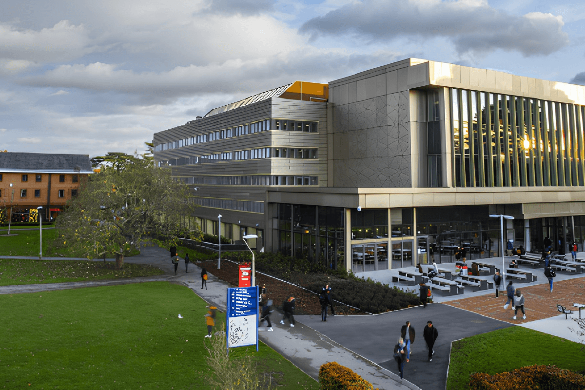 レディング大学
